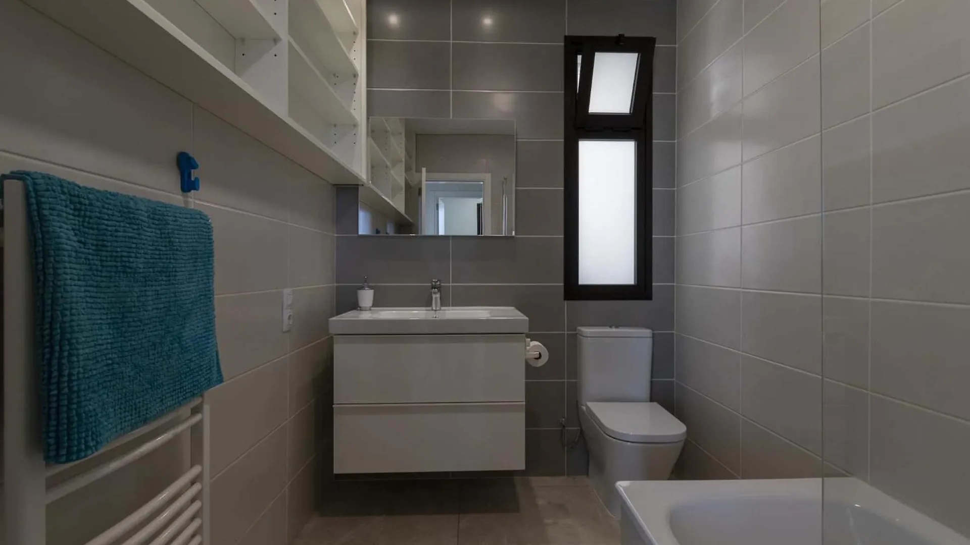 The Stables Villa Arona