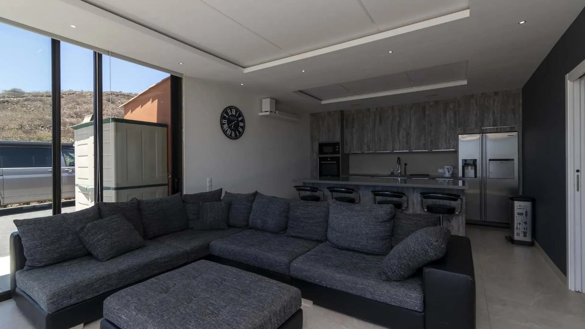 The Stables Villa Arona  0*, Arona (Tenerife)